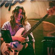 Clases de Bajo eléctrico para todos los niveles